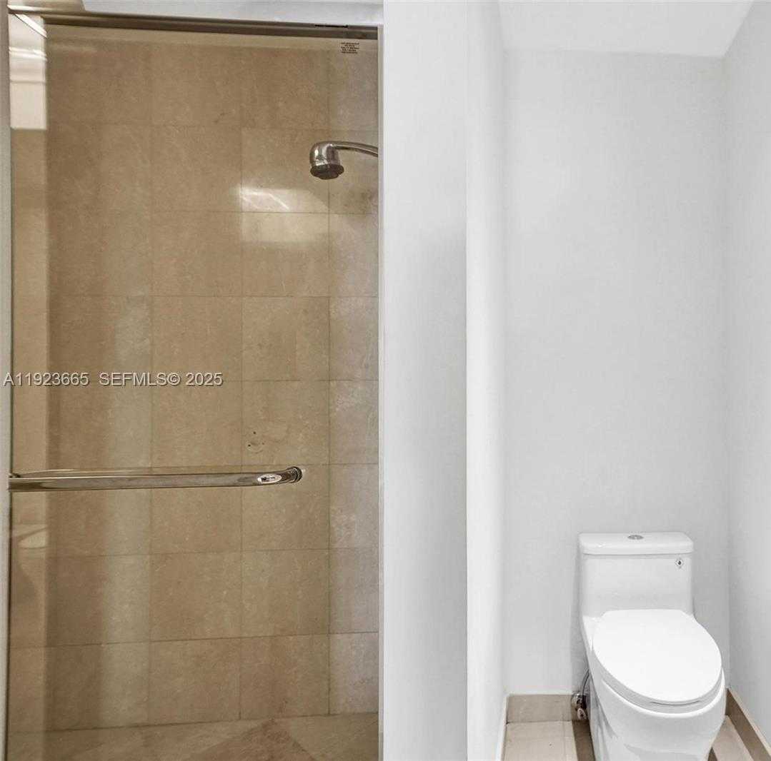 Small Image of 10101 COLLINS AVE #17A, Bal Harbour Number 28