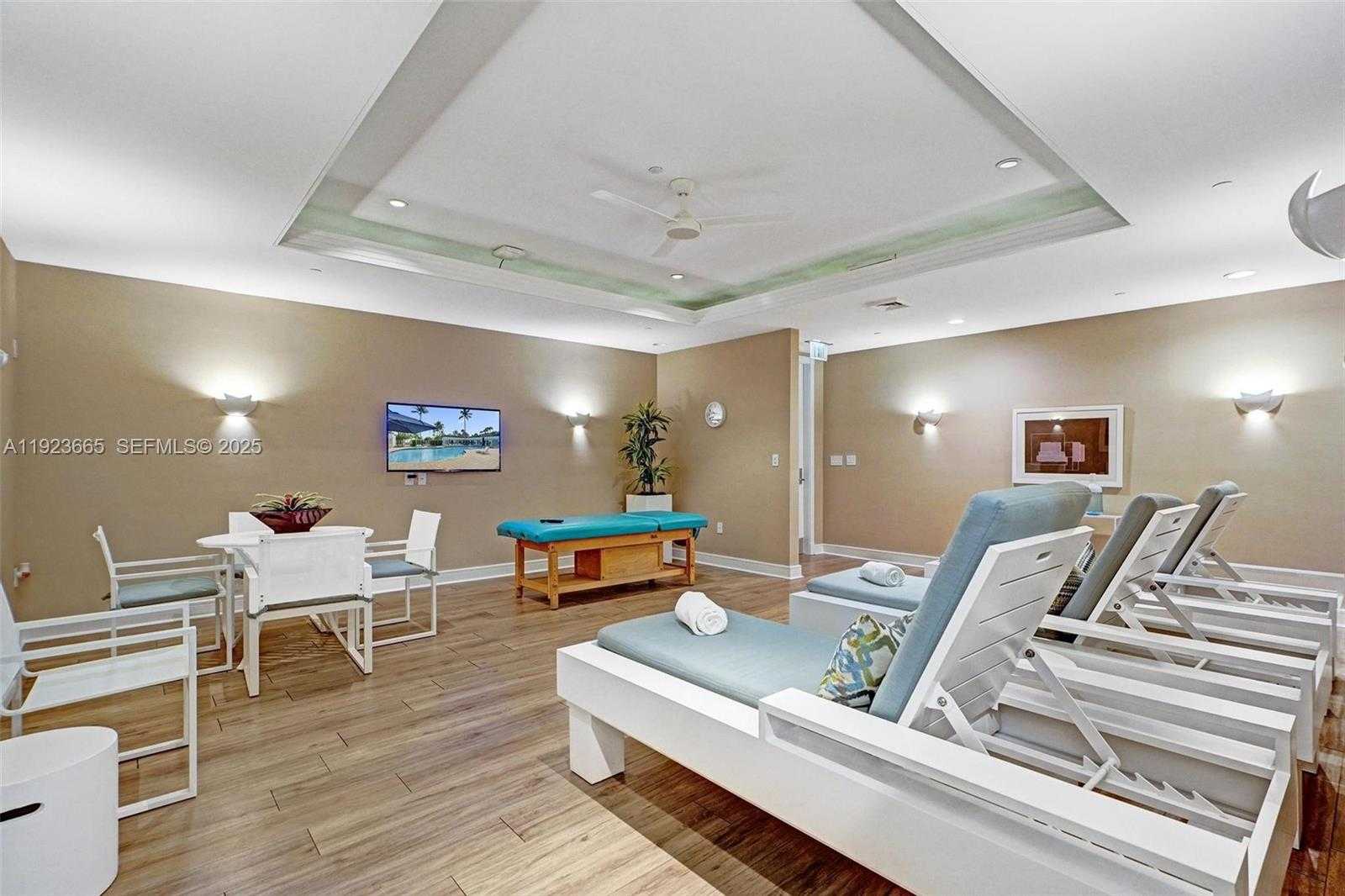 Small Image of 10101 COLLINS AVE #17A, Bal Harbour Number 49