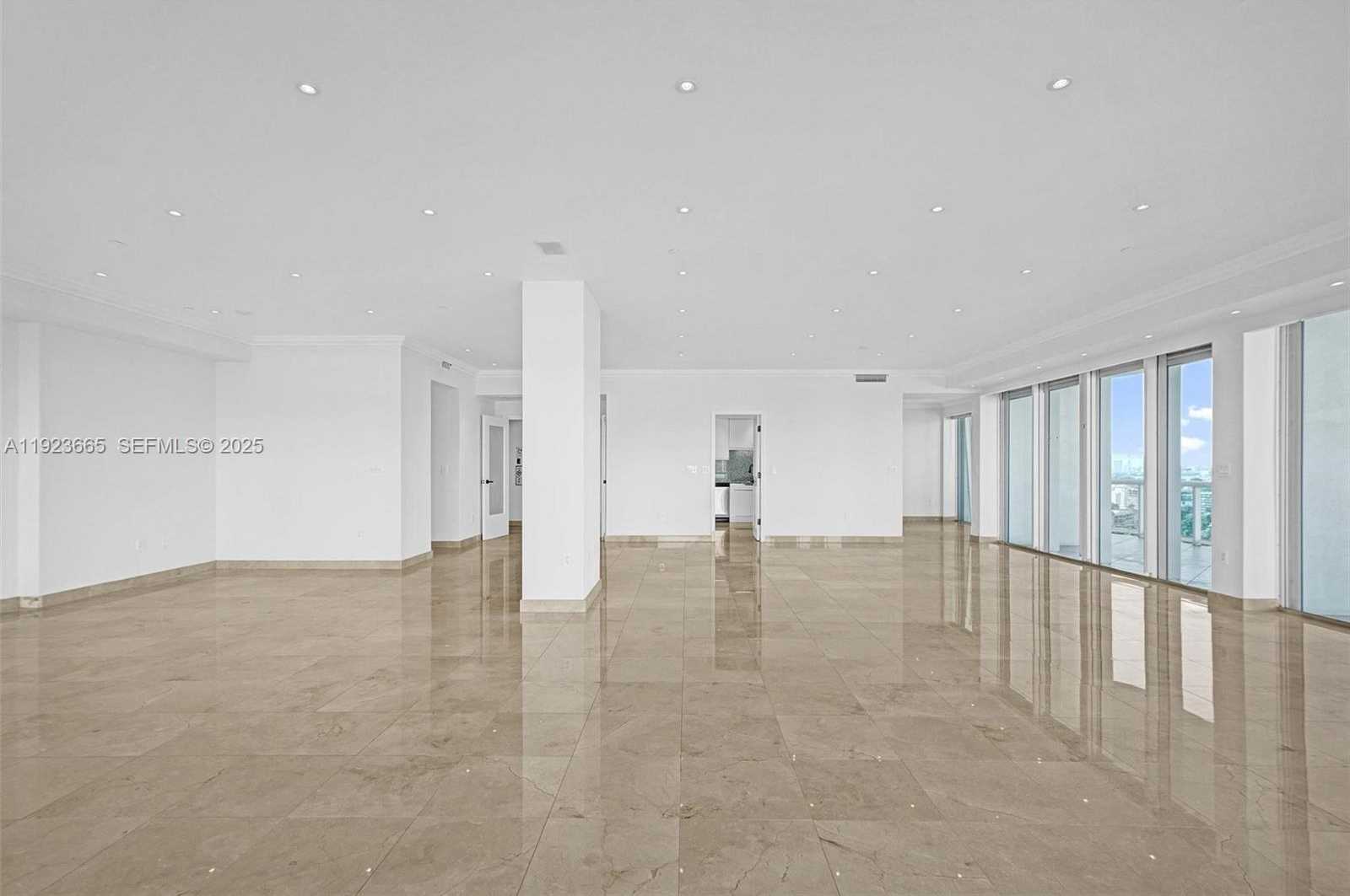 Small Image of 10101 COLLINS AVE #17A, Bal Harbour Number 8