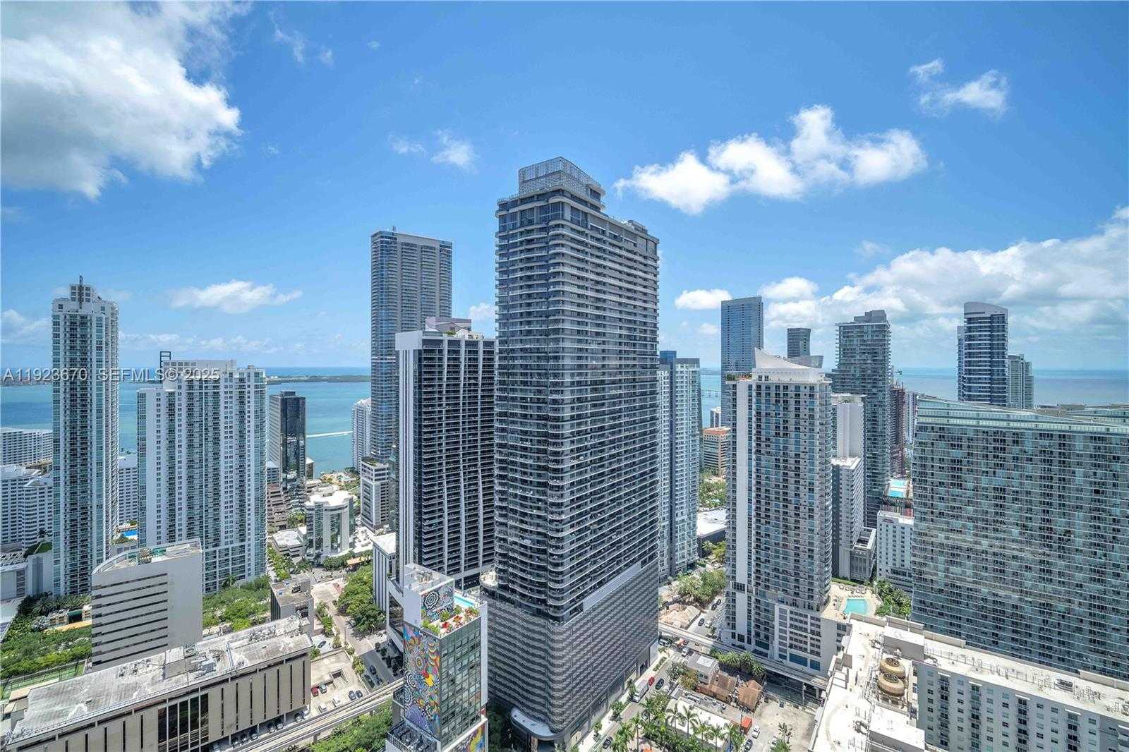 Small Image of 55 SOUTH WEST 9TH ST #4403, Miami Number 12