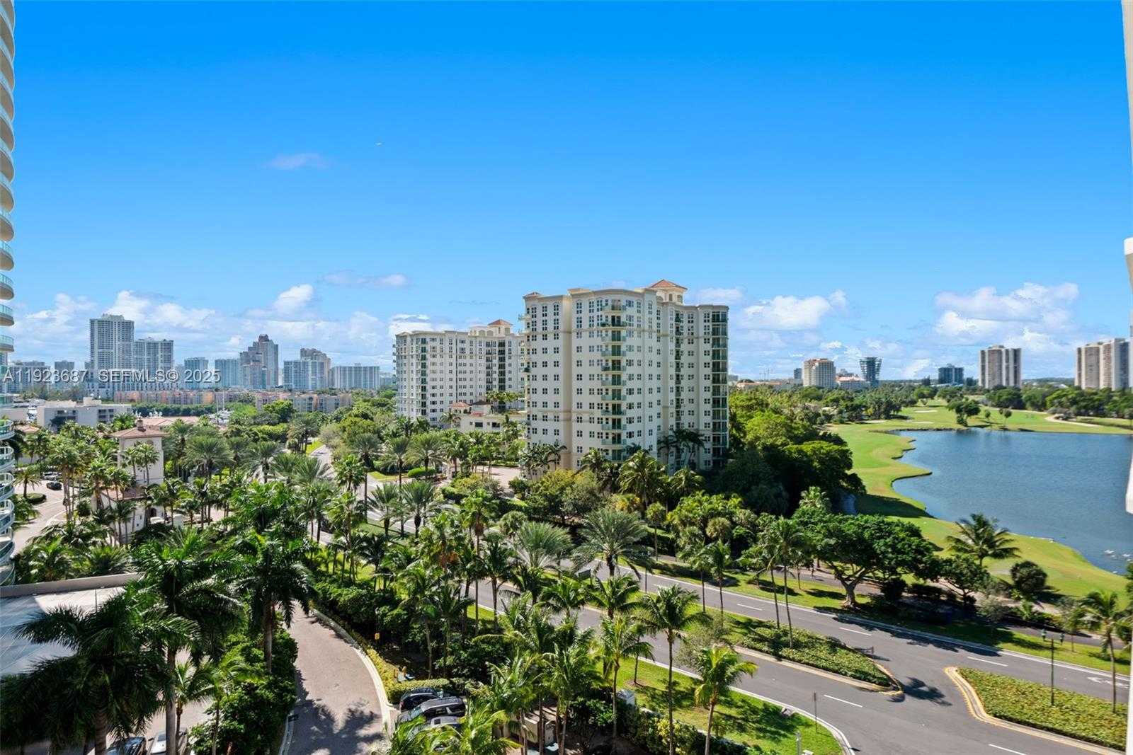 Small Image of 20185 EAST COUNTRY CLUB DR #904, Aventura Number 26