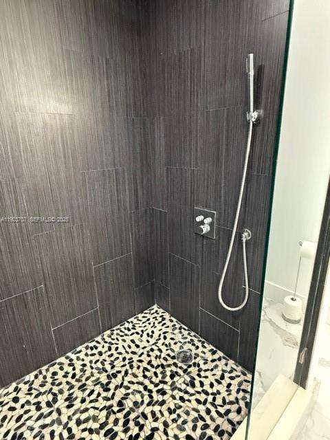 Small Image of 2430 SOUTH WEST 22ND TERR #2430, Miami Number 6