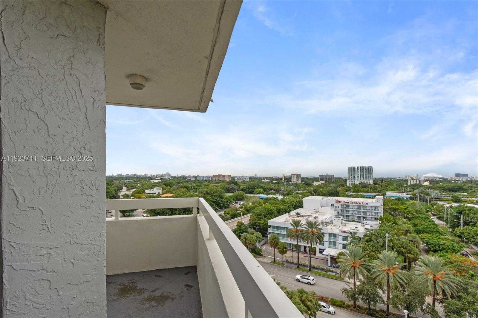 Small Image of 2501 BRICKELL AVE #1102, Miami Number 10