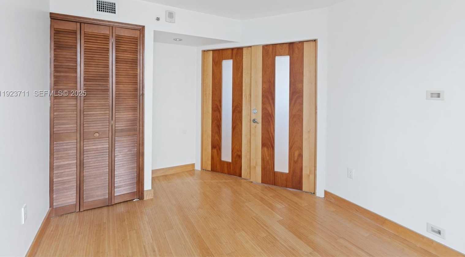 Small Image of 2501 BRICKELL AVE #1102, Miami Number 13