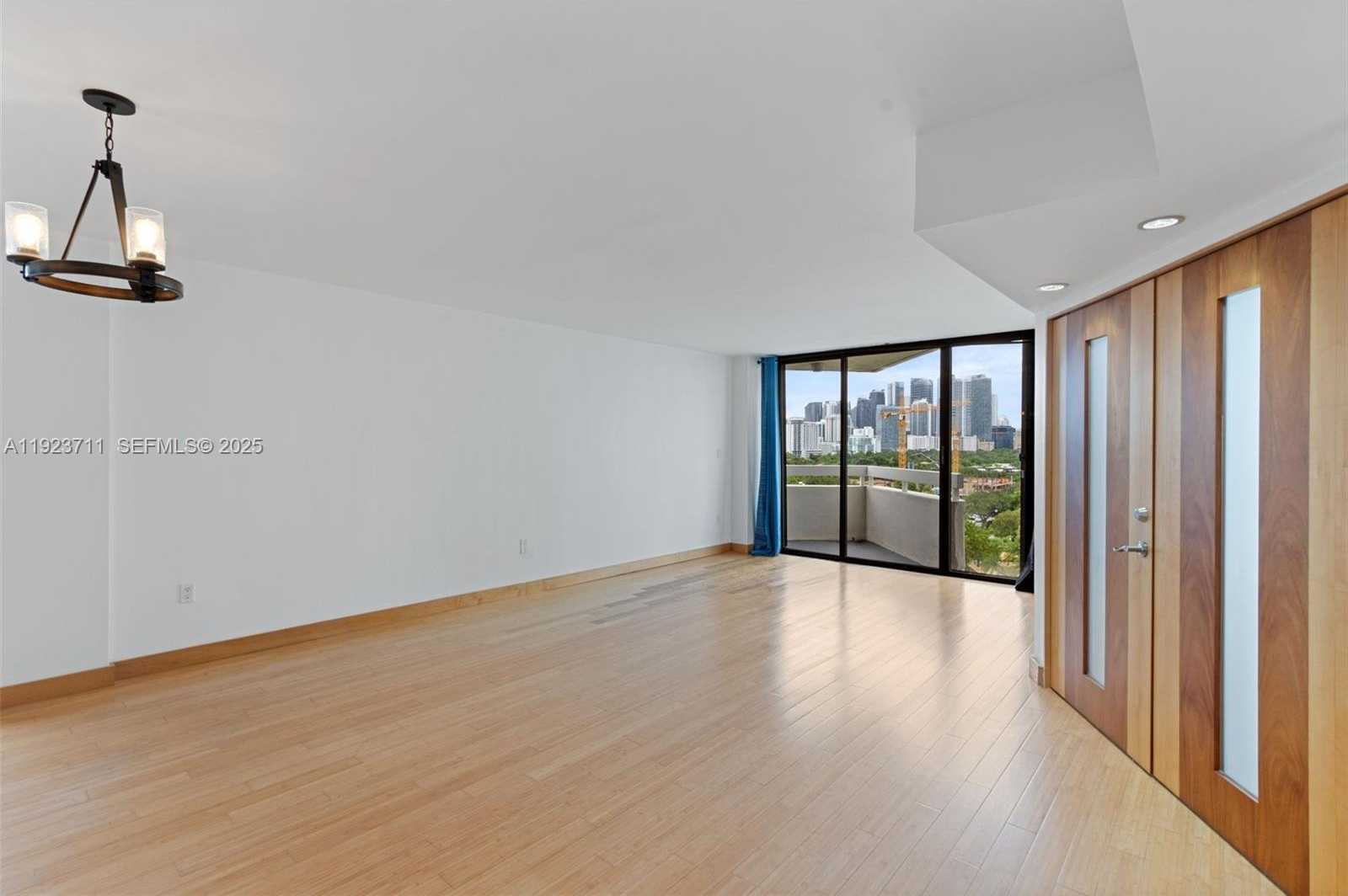 Small Image of 2501 BRICKELL AVE #1102, Miami Number 22