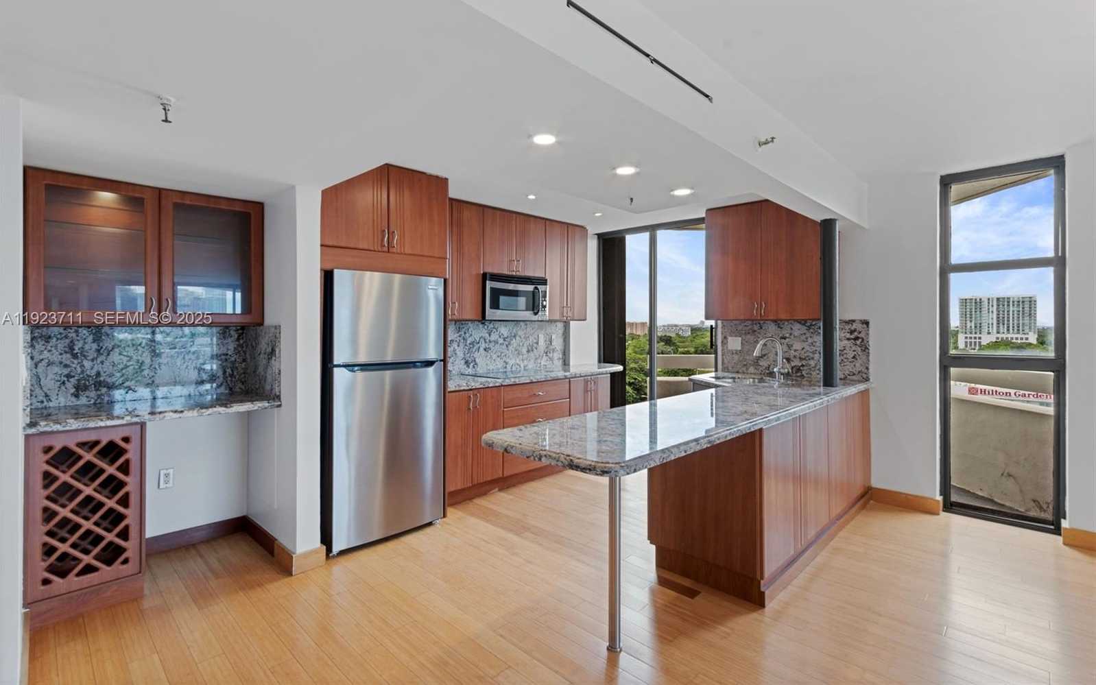 Small Image of 2501 BRICKELL AVE #1102, Miami Number 23