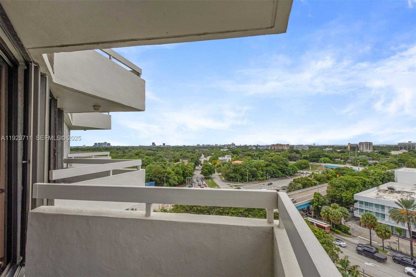 Small Image of 2501 BRICKELL AVE #1102, Miami Number 9