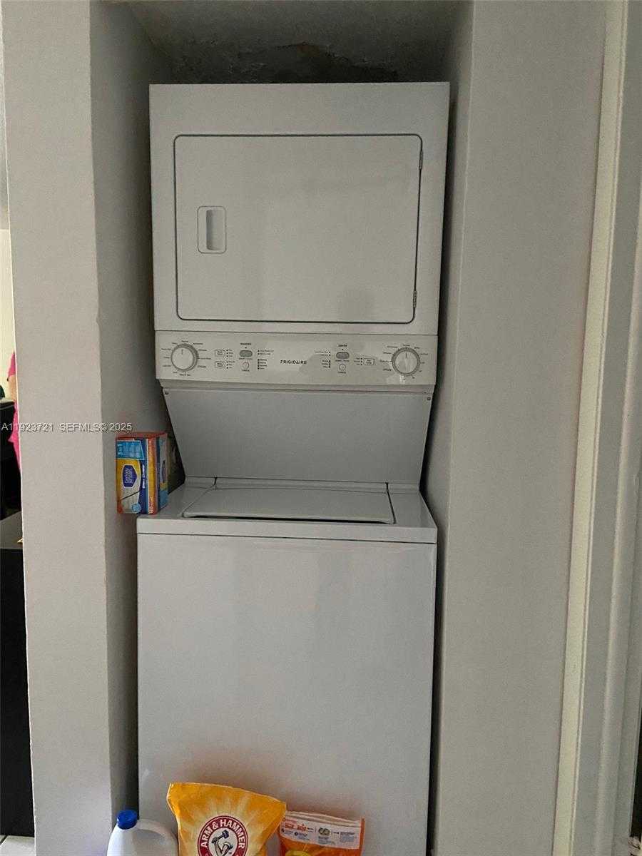 Small Image of 8275 SOUTH WEST 152ND AVE #D-212, Miami Number 12