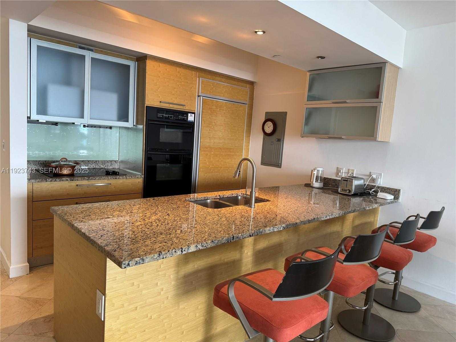 Small Image of 1830 SOUTH OCEAN DR #3303, Hallandale Beach Number 10