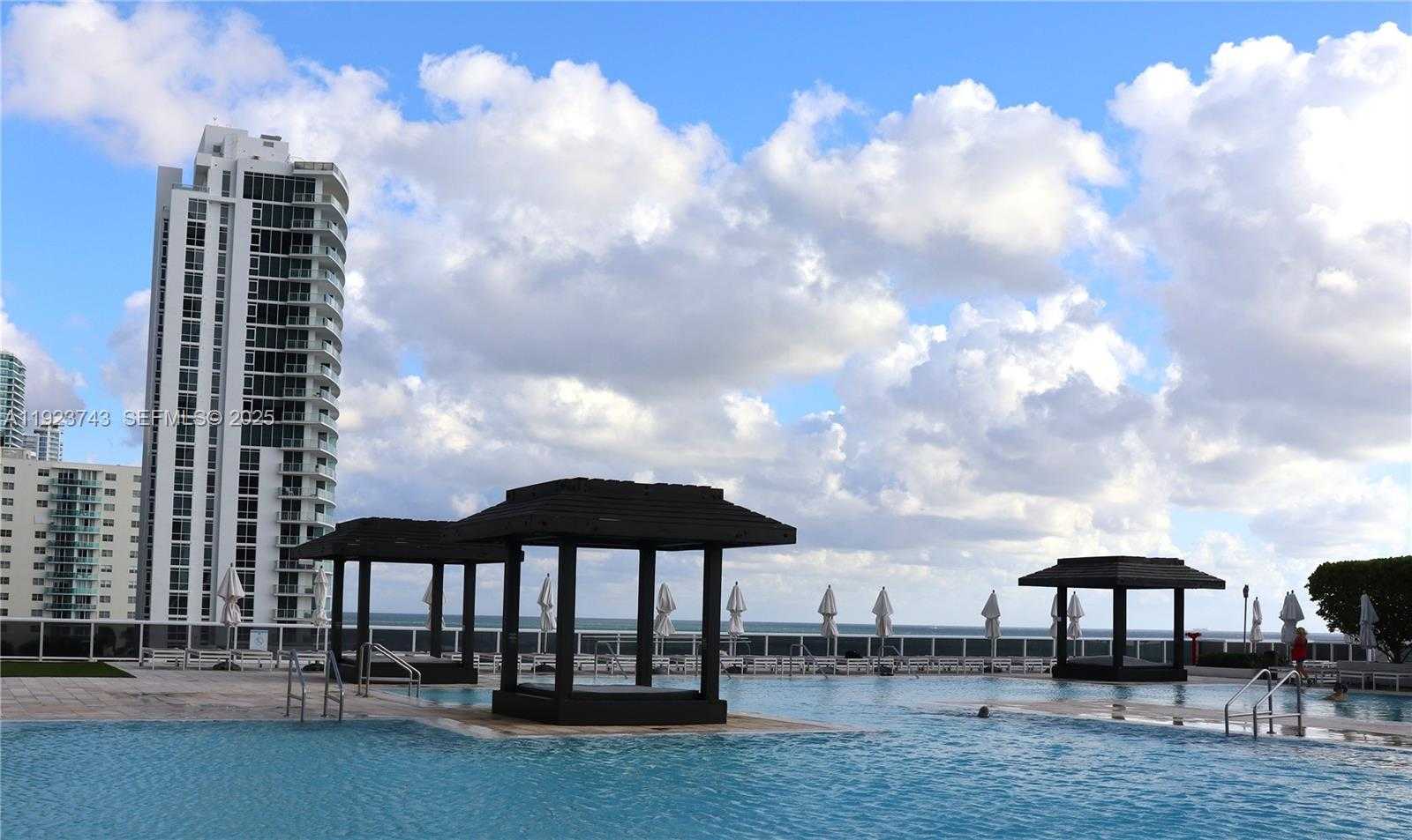Small Image of 1830 SOUTH OCEAN DR #3303, Hallandale Beach Number 26
