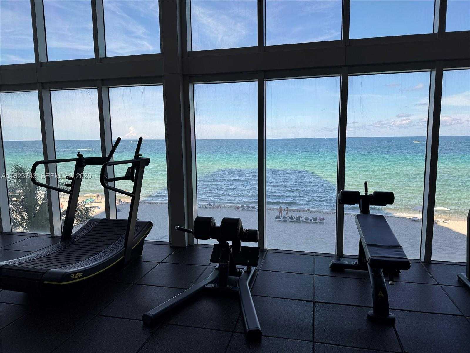 Small Image of 1830 SOUTH OCEAN DR #3303, Hallandale Beach Number 29