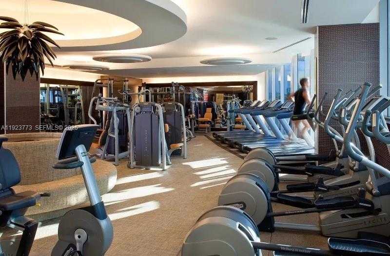 Small Image of 200 BISCAYNE BLVD WY #3309, Miami Number 30