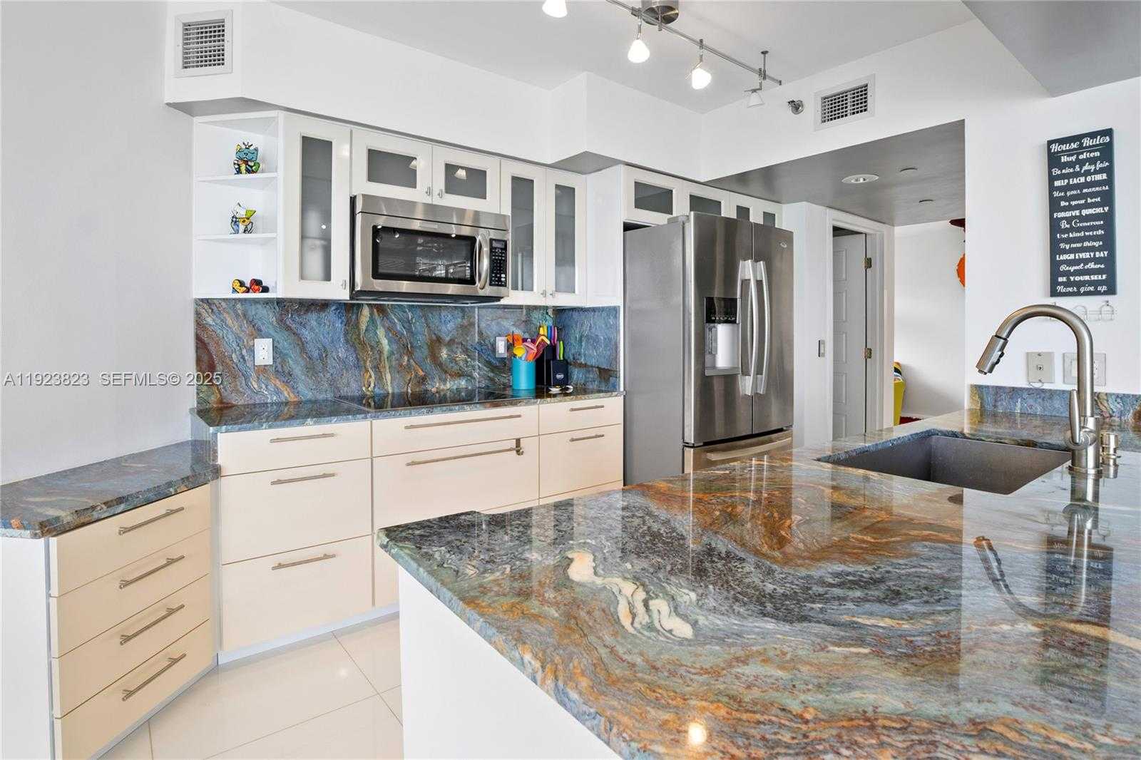 Small Image of 16445 COLLINS AVE #2228, Sunny Isles Beach Number 14