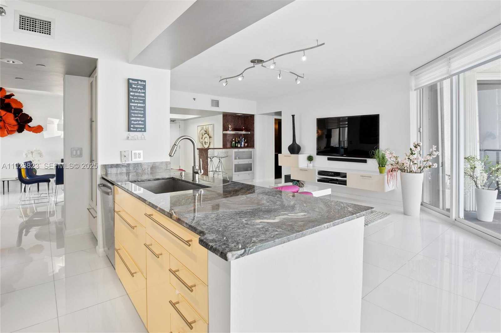 Small Image of 16445 COLLINS AVE #2228, Sunny Isles Beach Number 16
