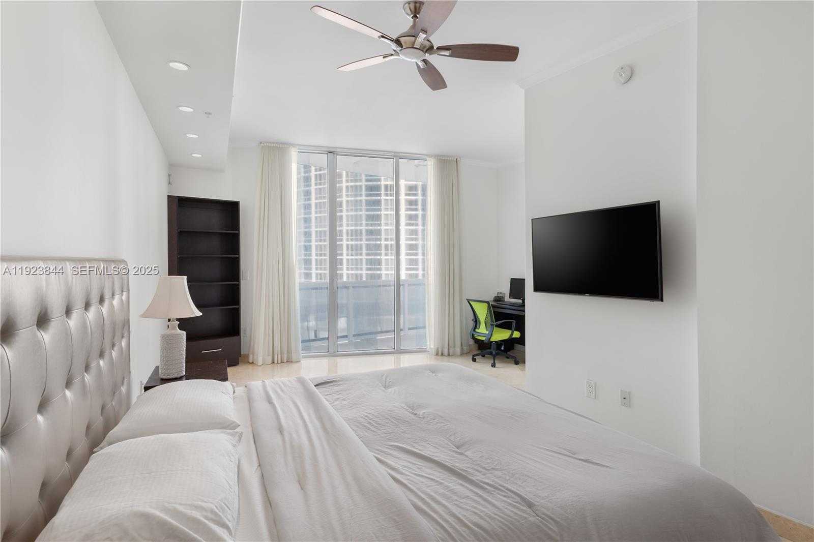 Small Image of 18101 COLLINS AVE #906, Sunny Isles Beach Number 16