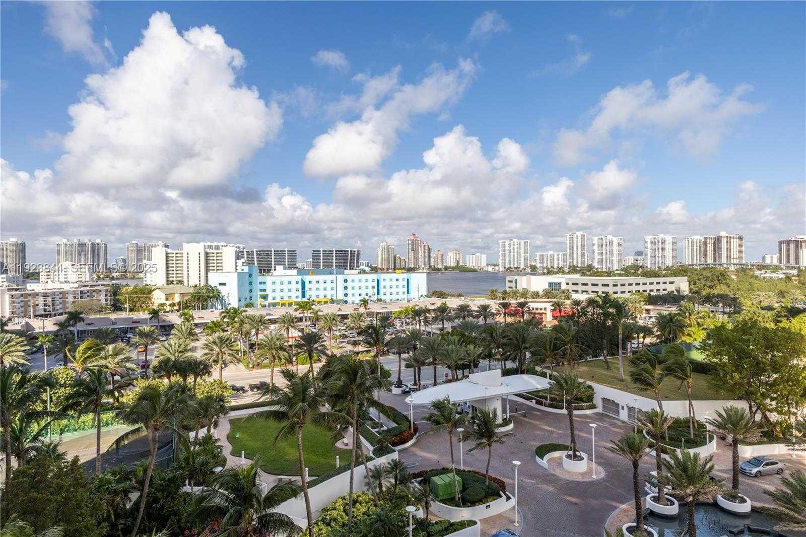 Small Image of 18101 COLLINS AVE #906, Sunny Isles Beach Number 2