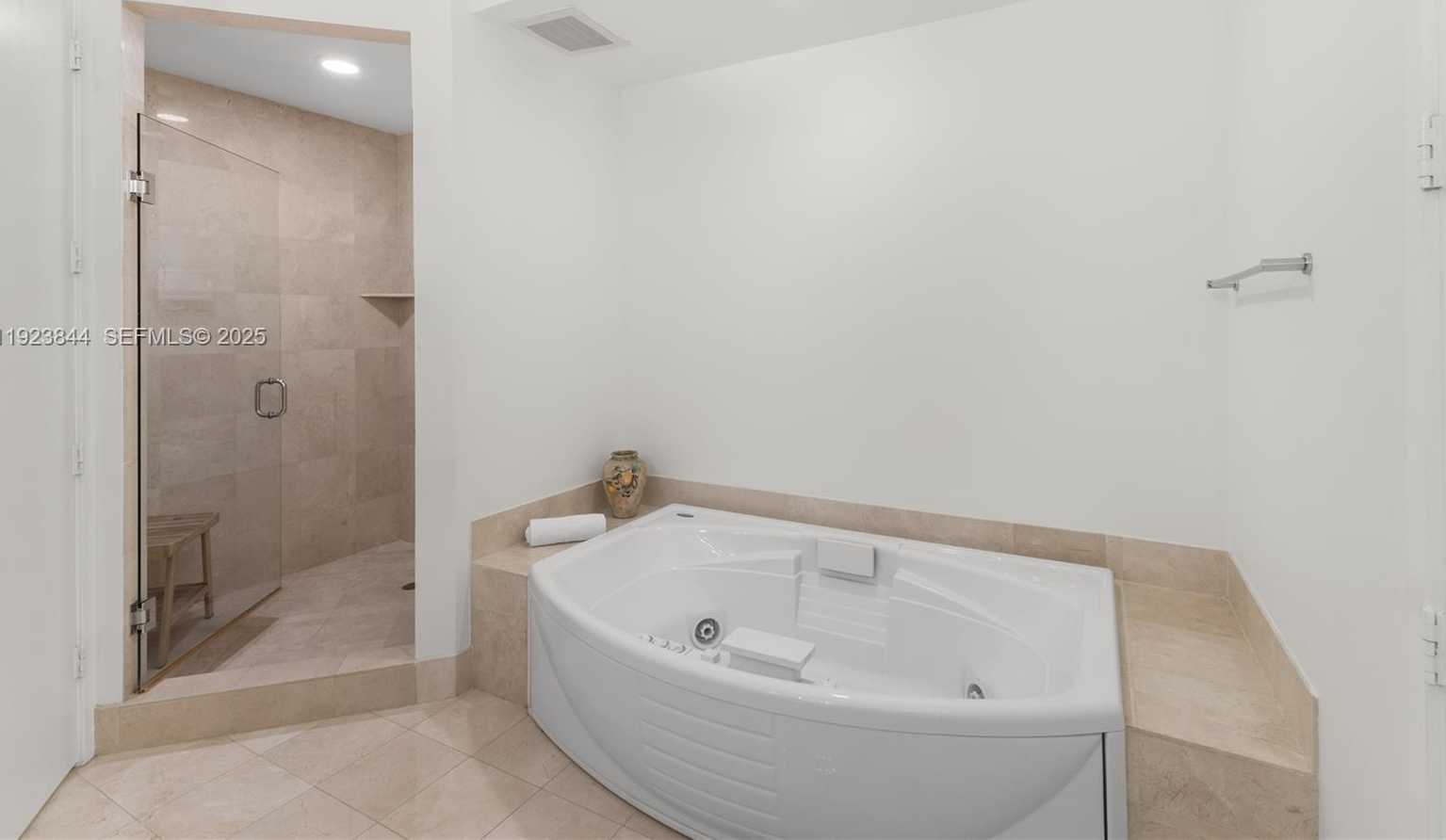 Small Image of 18101 COLLINS AVE #906, Sunny Isles Beach Number 21