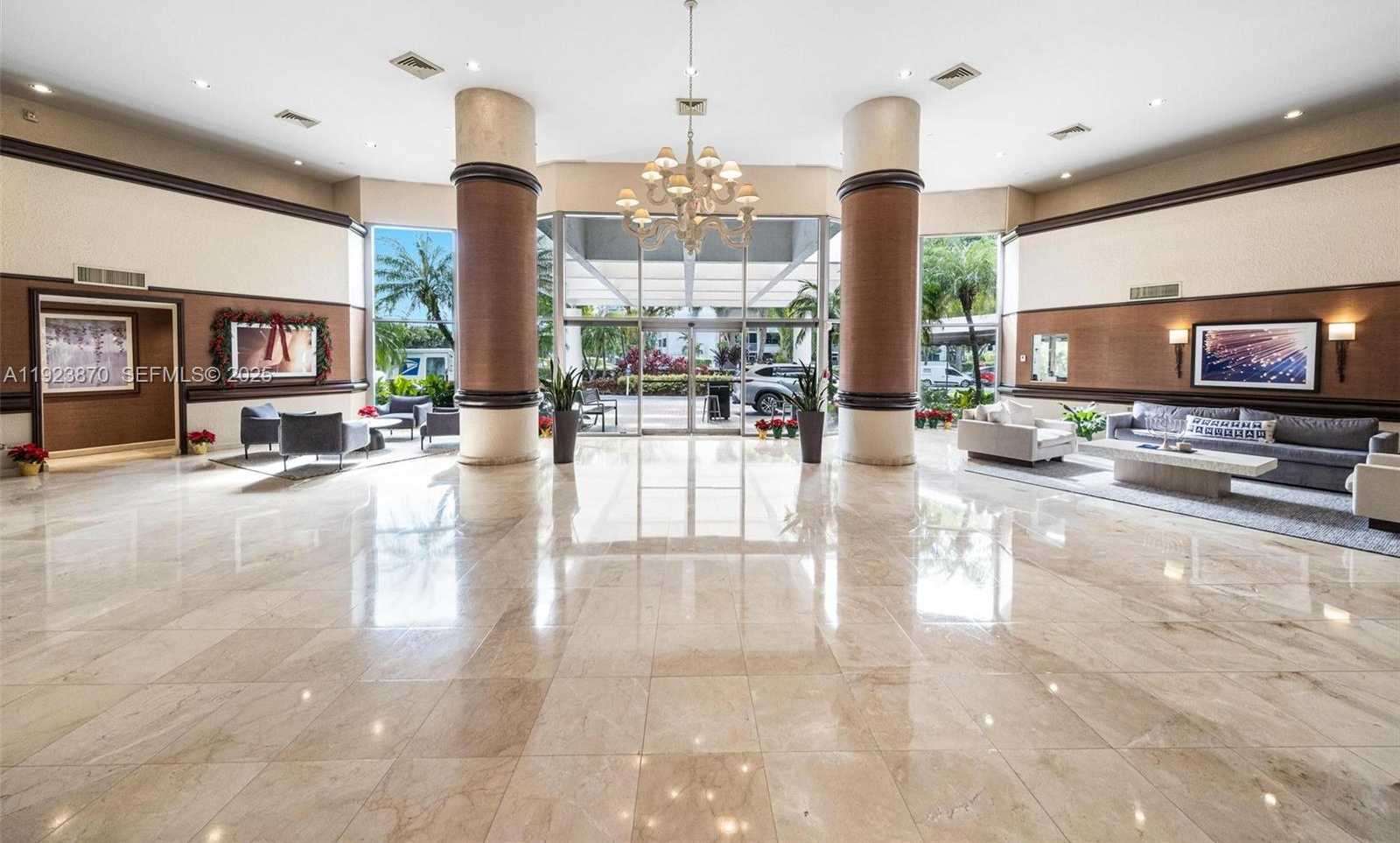 Imagen de Pequeño Objeto