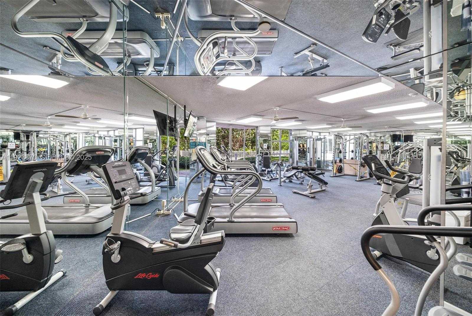 Imagen de Pequeño Objeto