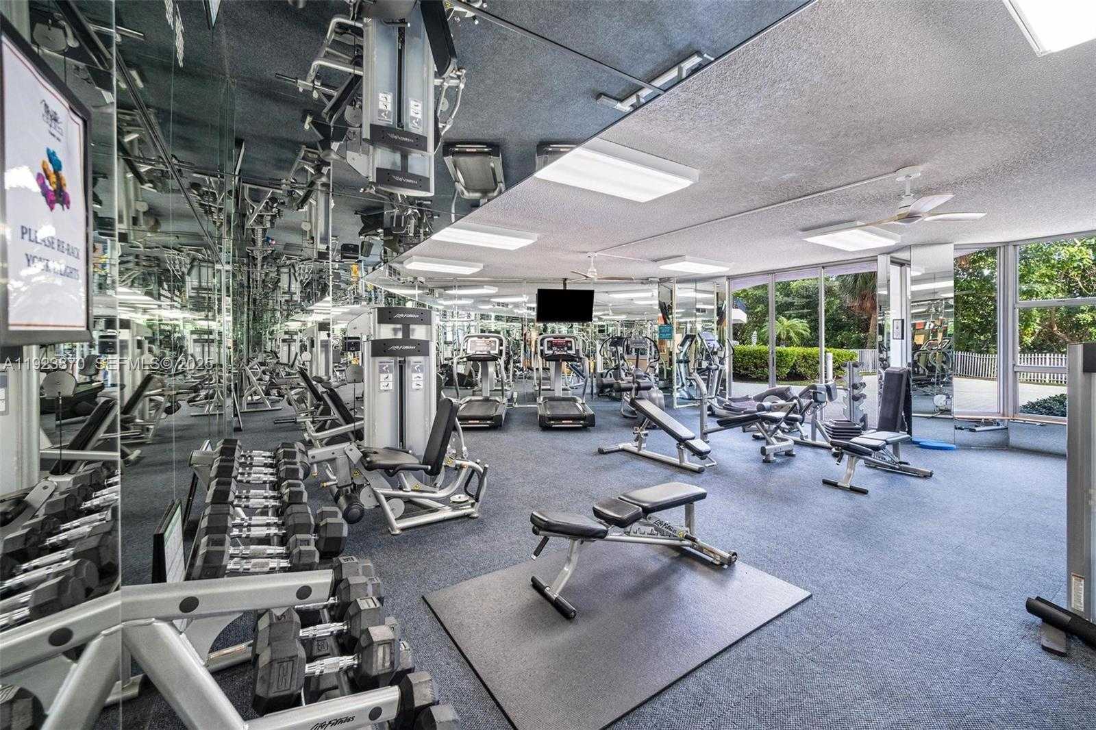 Imagen de Pequeño Objeto