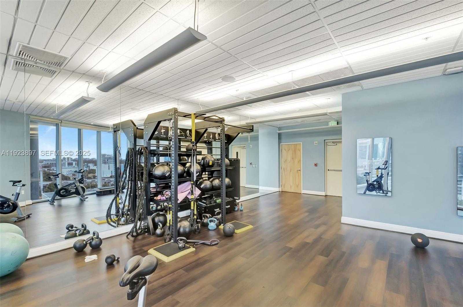 Small Image of 185 SOUTH WEST 7TH ST #1612, Miami Number 19