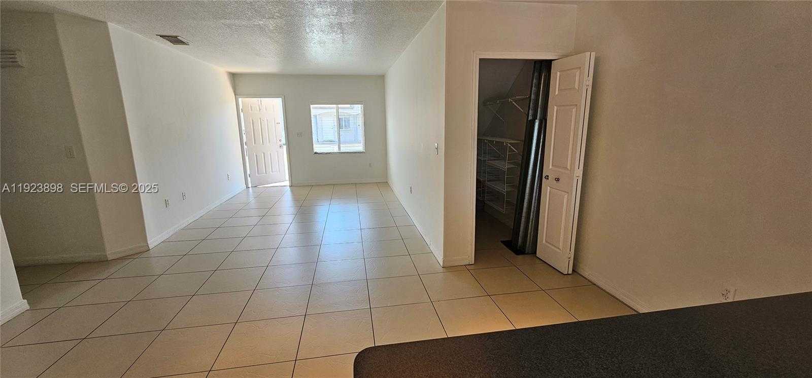 Small Image of 5675 NORTH WEST 109TH AVE #34, Doral Number 7