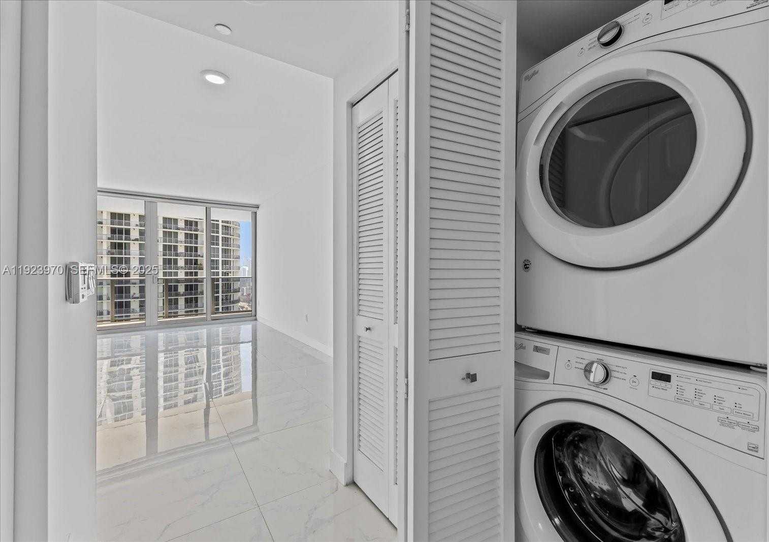 Small Image of 488 NORTH EAST 18 #4102, Miami Number 13