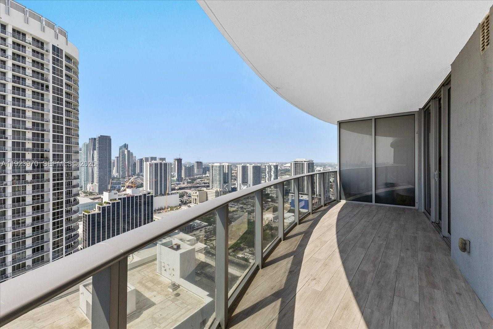 Small Image of 488 NORTH EAST 18 #4102, Miami Number 4