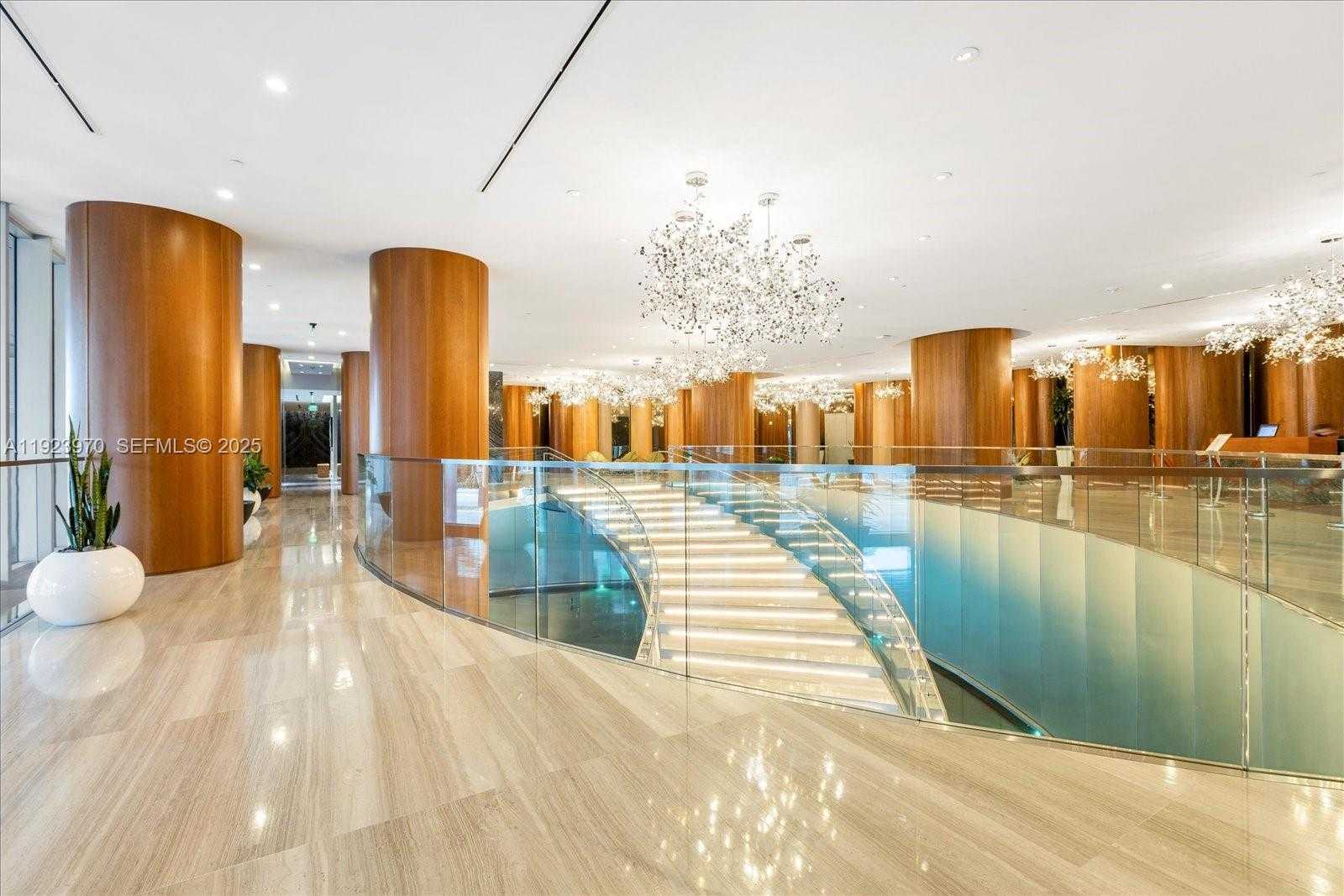 Small Image of 488 NORTH EAST 18 #4102, Miami Number 48