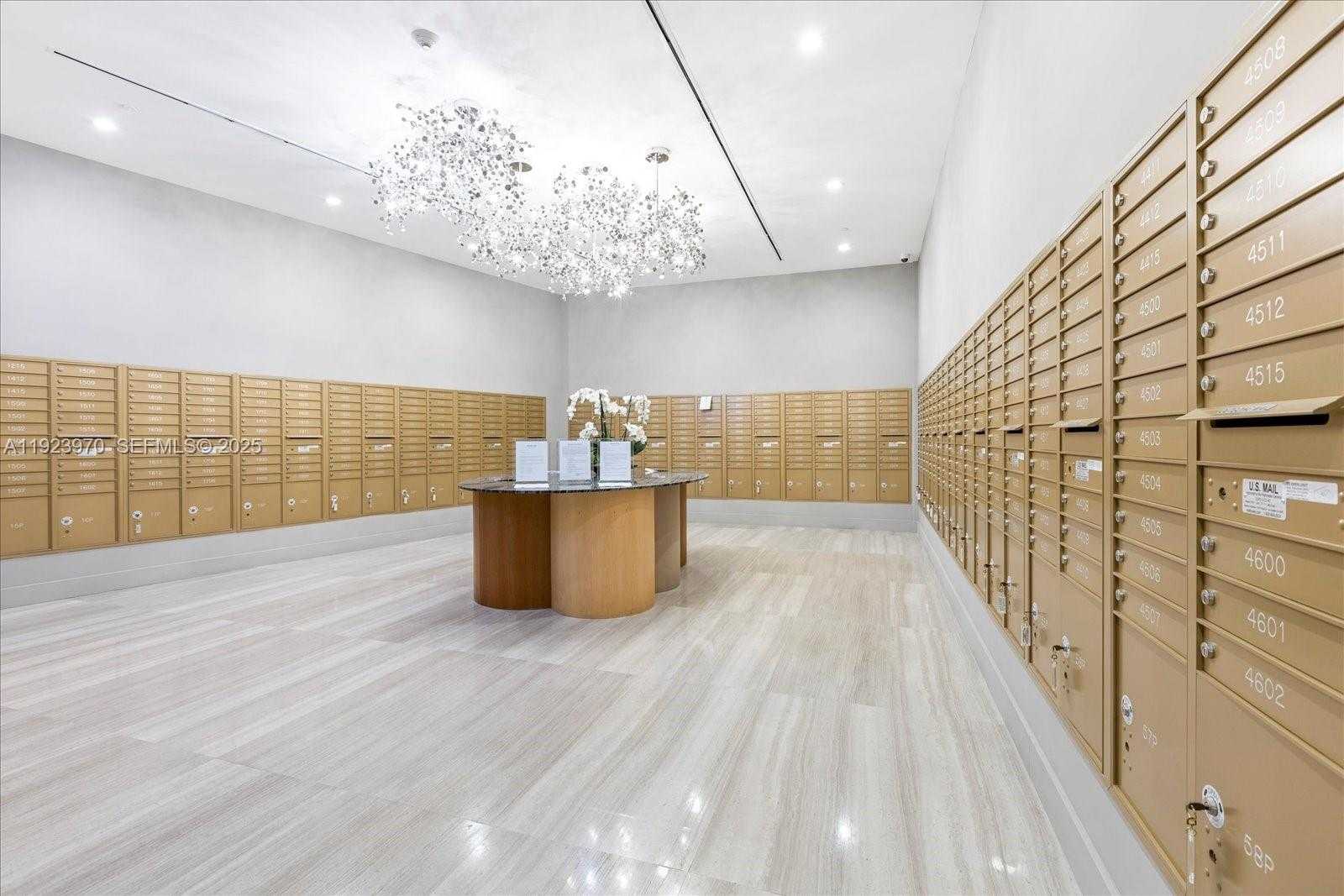 Small Image of 488 NORTH EAST 18 #4102, Miami Number 49