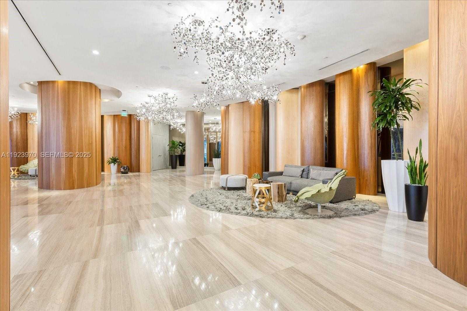 Small Image of 488 NORTH EAST 18 #4102, Miami Number 50