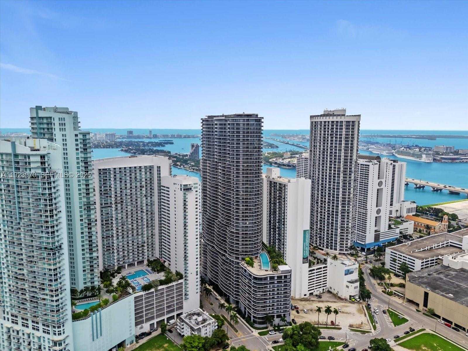 Small Image of 488 NORTH EAST 18 #4102, Miami Number 54