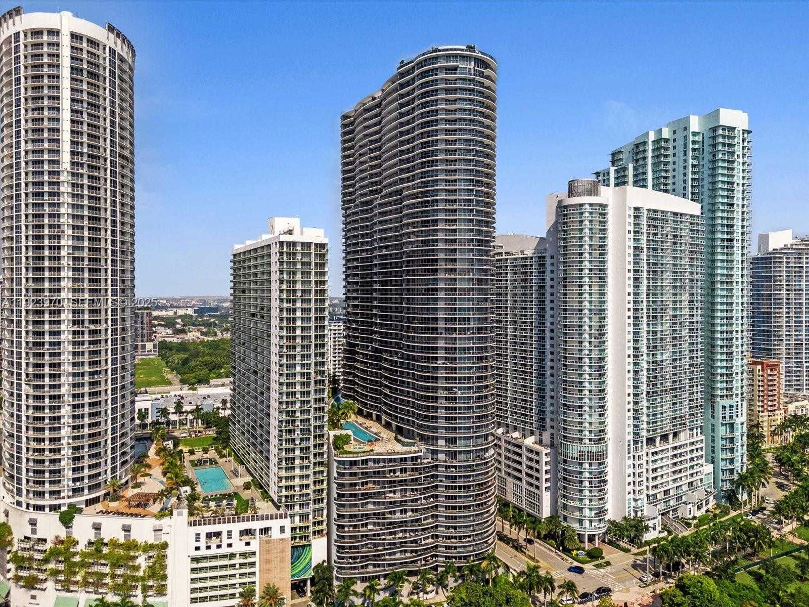 Small Image of 488 NORTH EAST 18 #4102, Miami Number 60