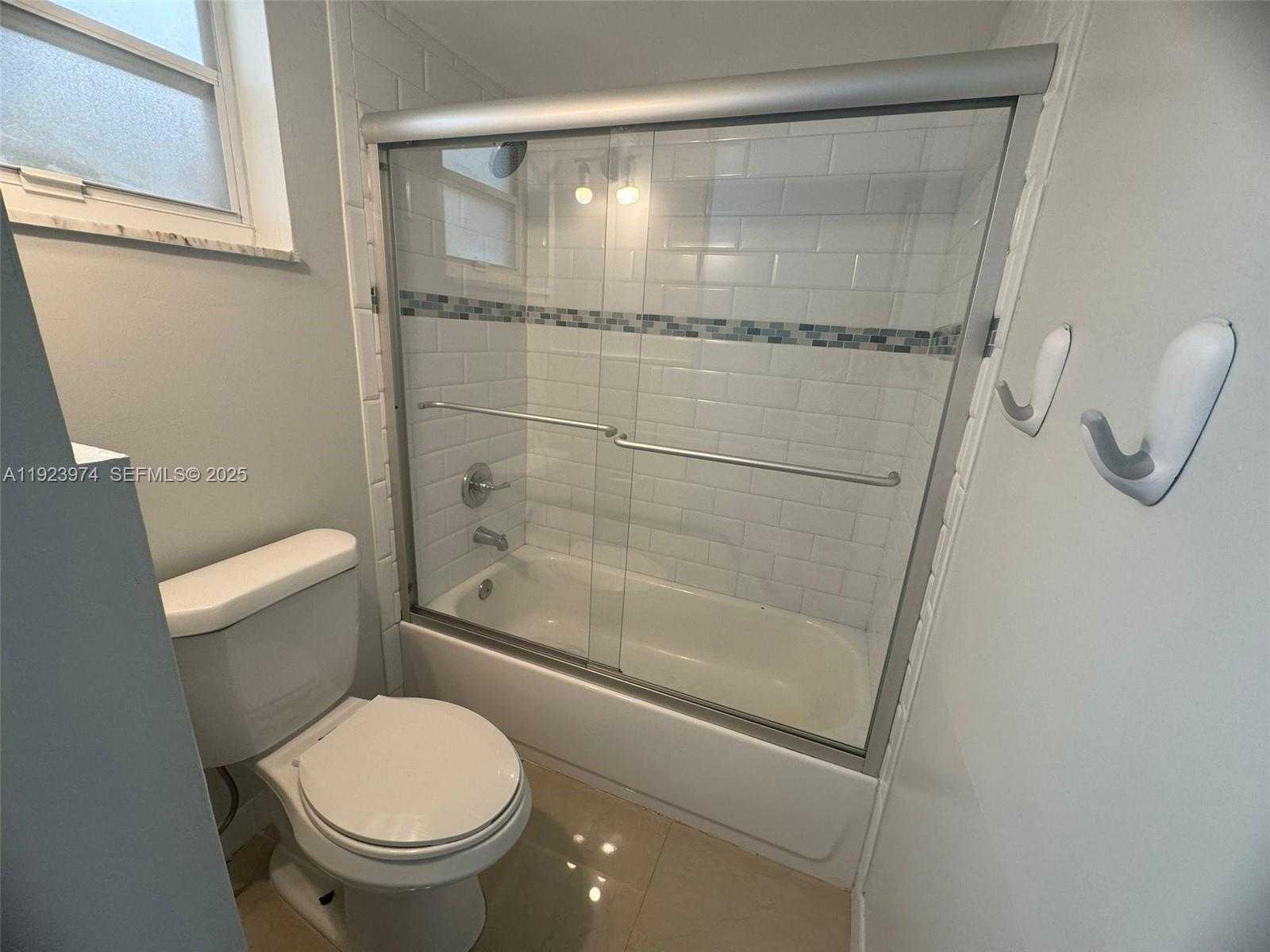 Small Image of 8810 FONTAINEBLEAU BLVD #217, Miami Number 7