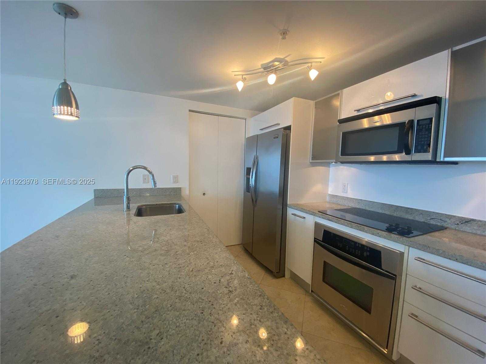 Small Image of 185 SOUTH WEST 7TH ST #3607, Miami Number 1