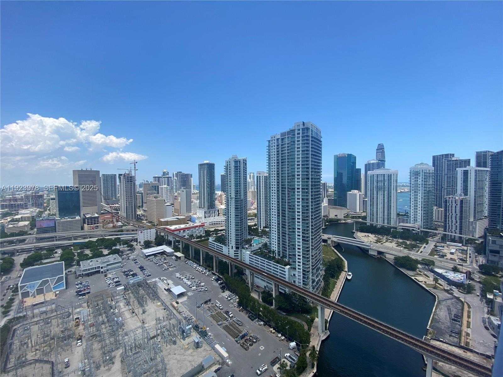 Small Image of 185 SOUTH WEST 7TH ST #3607, Miami Number 14