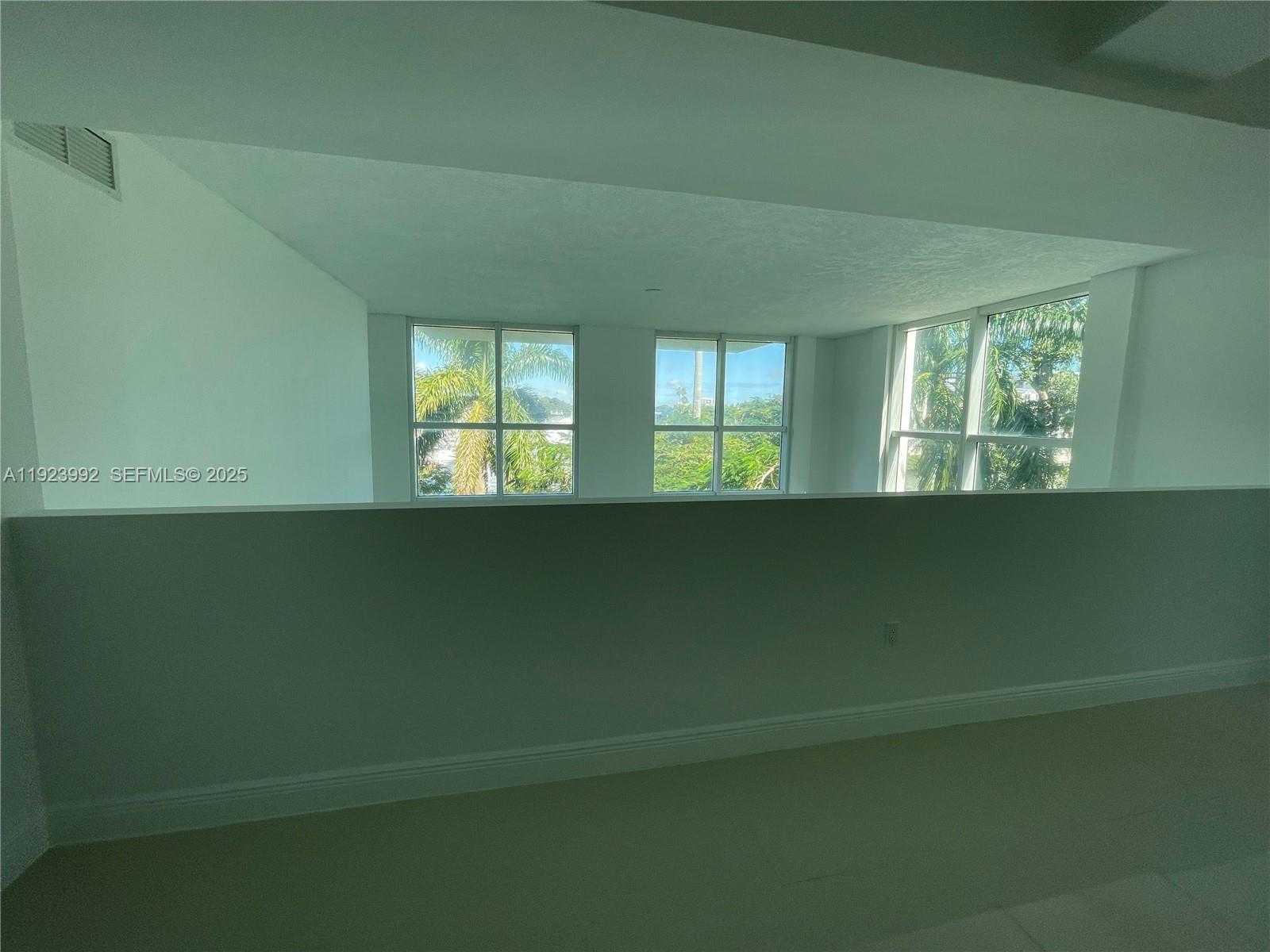 Small Image of 1861 NORTH WEST S RIVER DR #A09, Miami Number 29