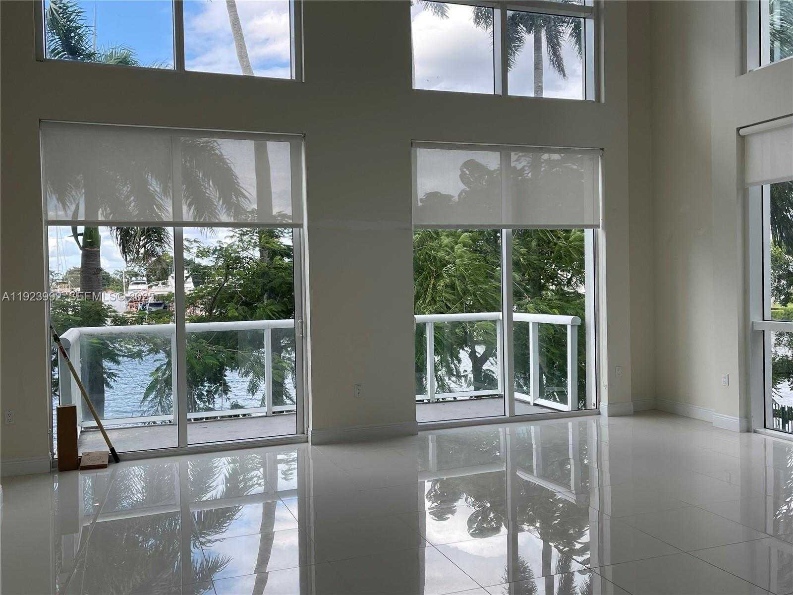 Small Image of 1861 NORTH WEST S RIVER DR #A09, Miami Number 3