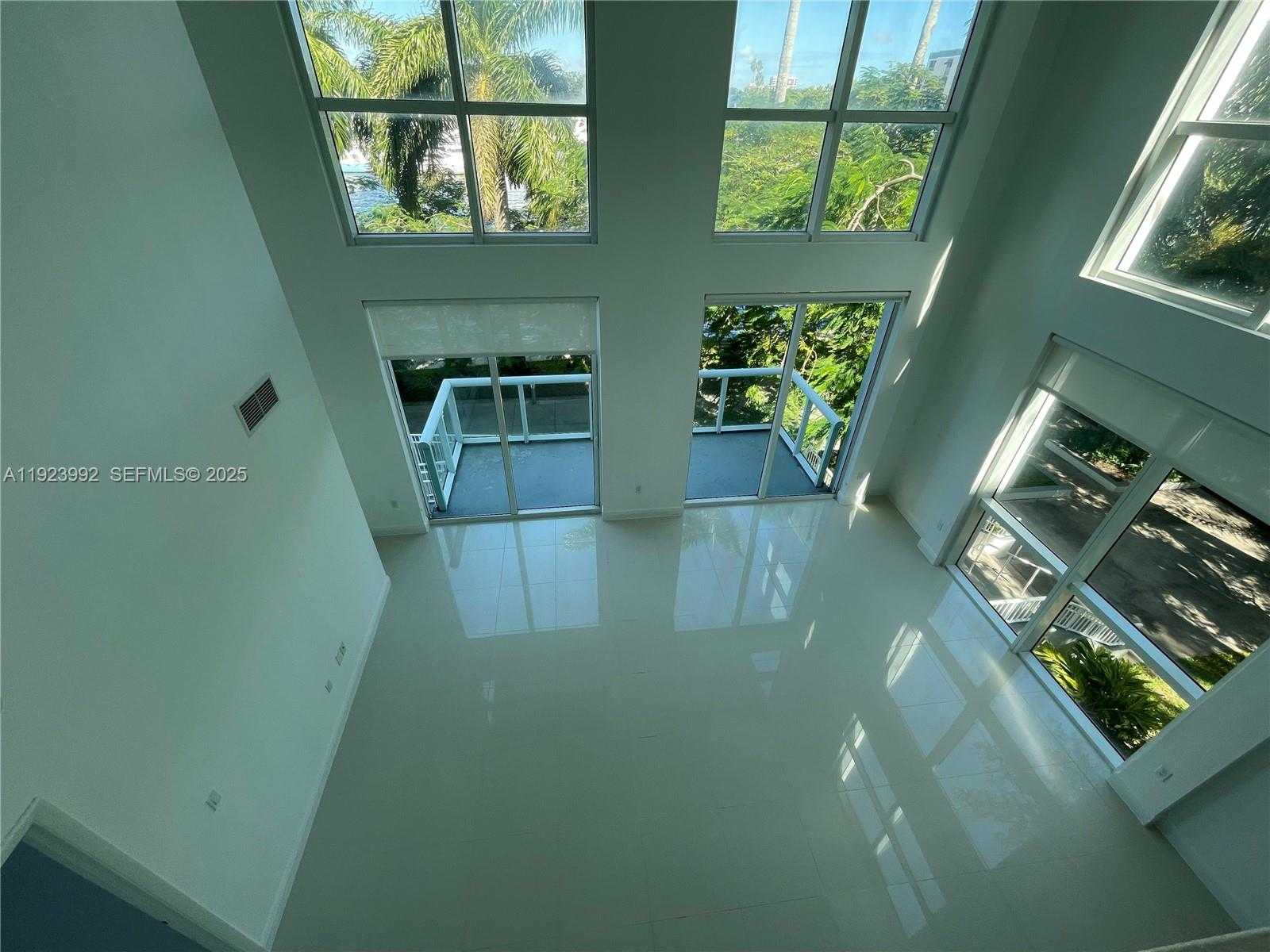 Small Image of 1861 NORTH WEST S RIVER DR #A09, Miami Number 31