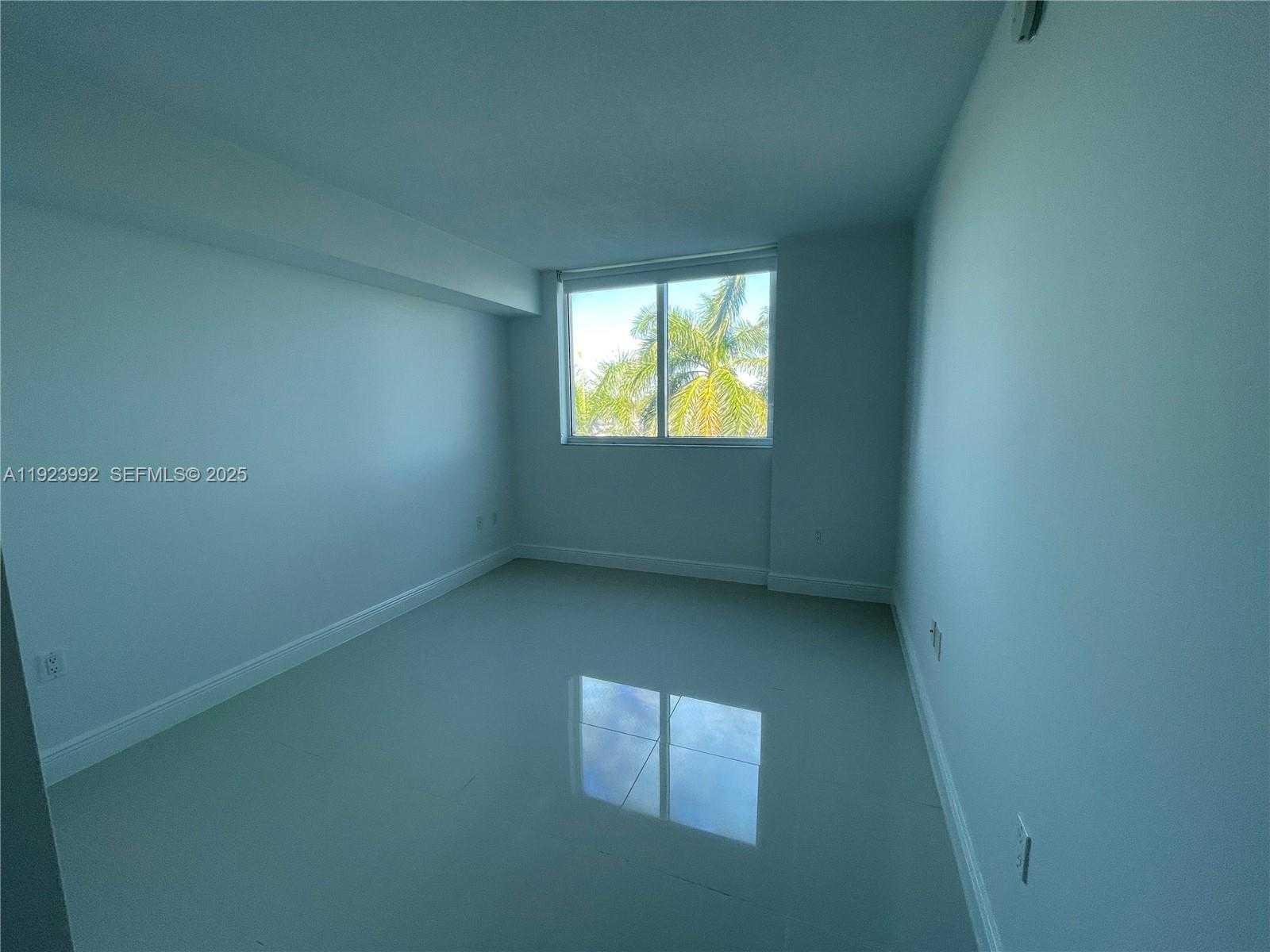 Small Image of 1861 NORTH WEST S RIVER DR #A09, Miami Number 32