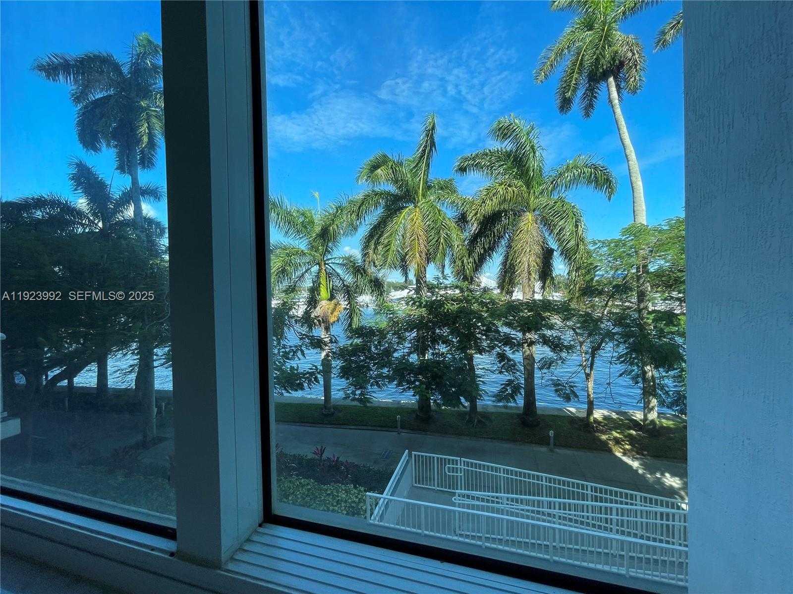 Small Image of 1861 NORTH WEST S RIVER DR #A09, Miami Number 40