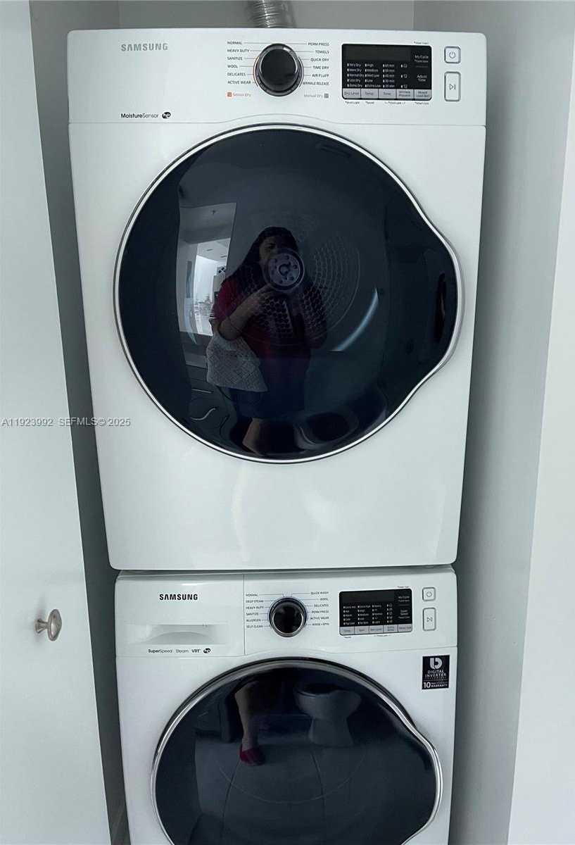 Small Image of 1861 NORTH WEST S RIVER DR #A09, Miami Number 44