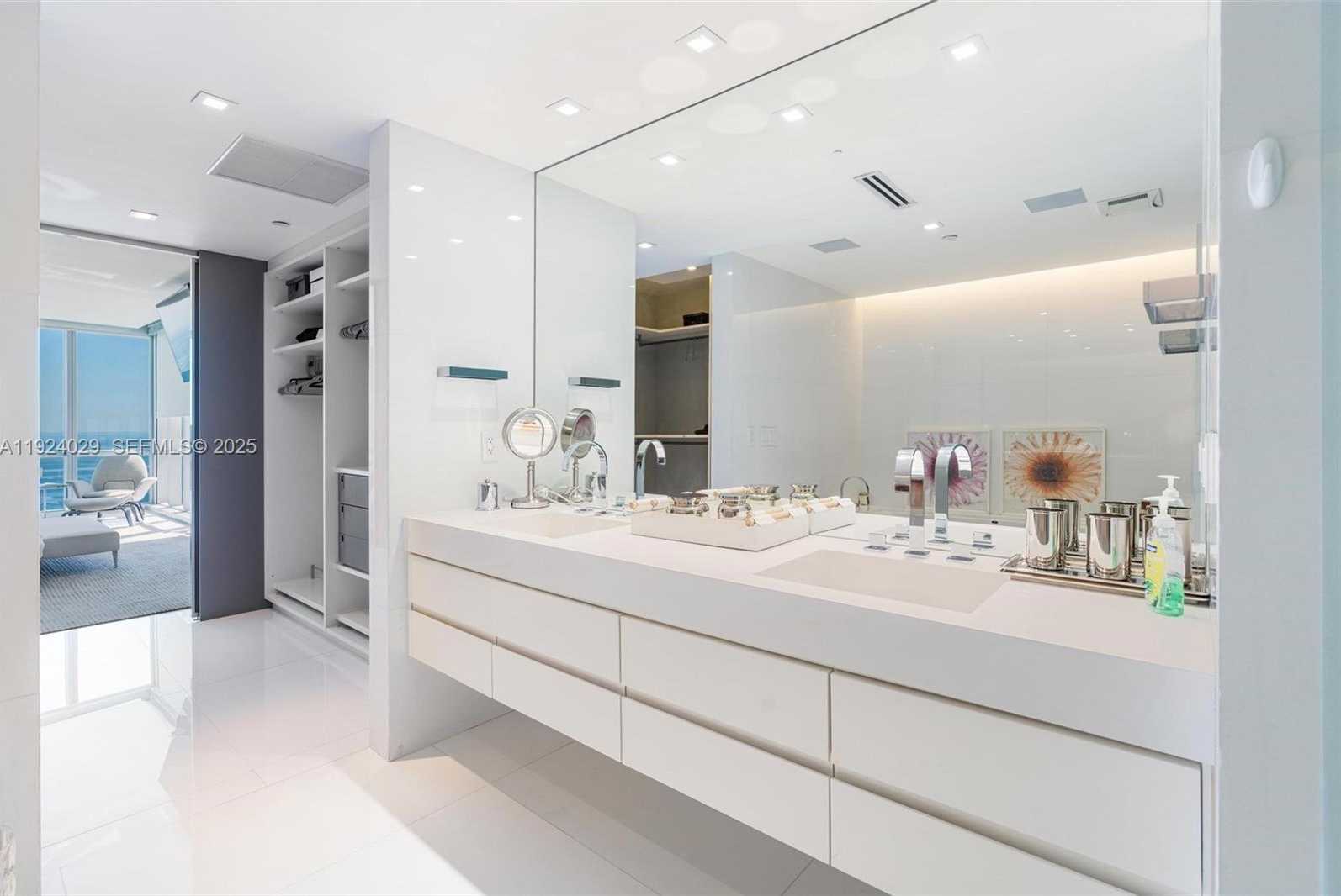 Small Image of 17121 COLLINS AVE #3201, Sunny Isles Beach Number 12