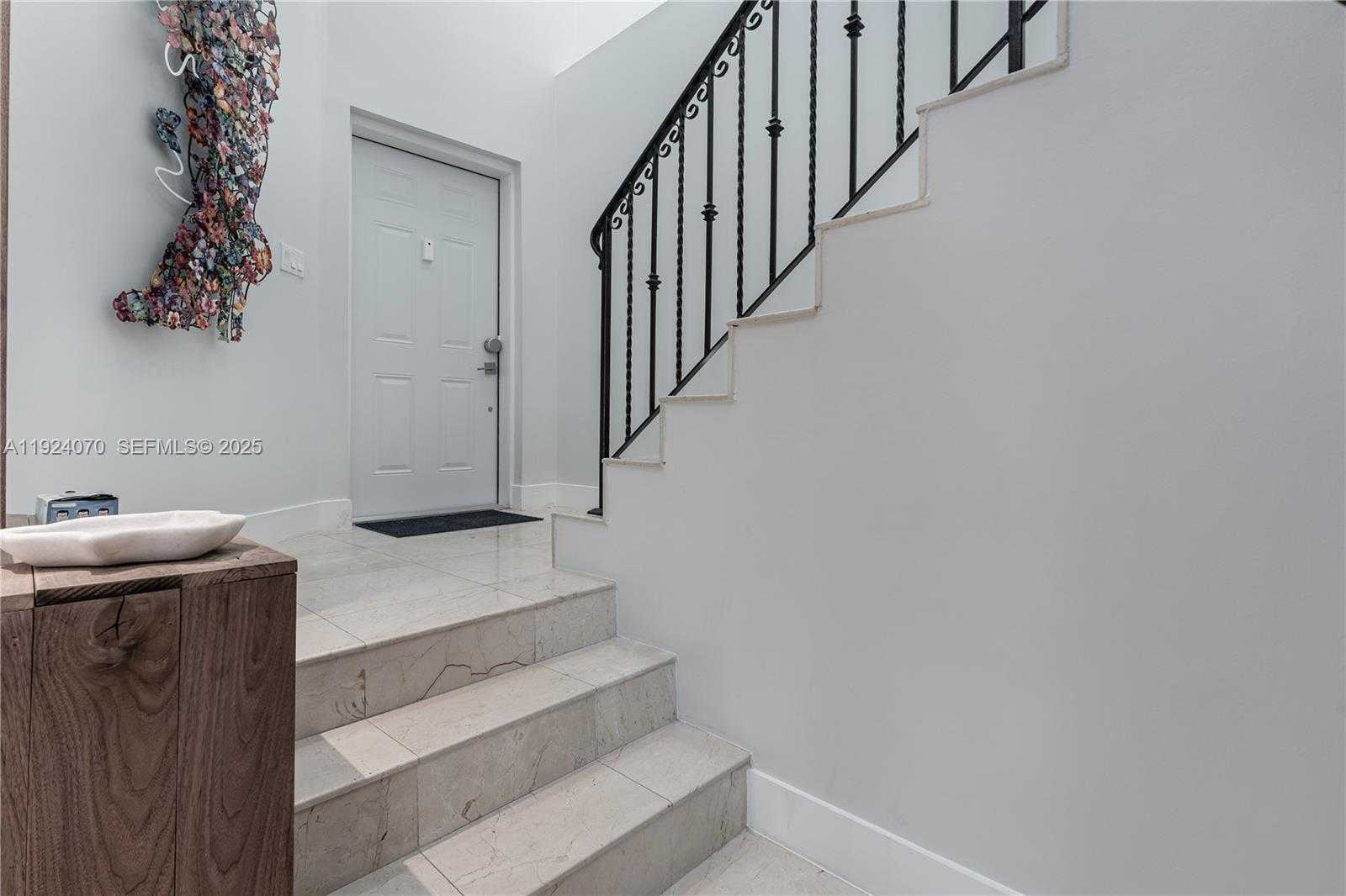 Small Image of 18460 NORTH EAST 30TH AVE #18460, Aventura Number 11