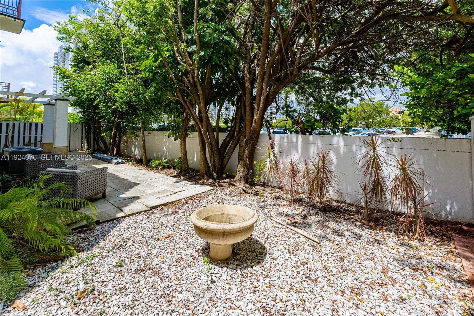 Small Image of 18460 NORTH EAST 30TH AVE #18460, Aventura Number 41