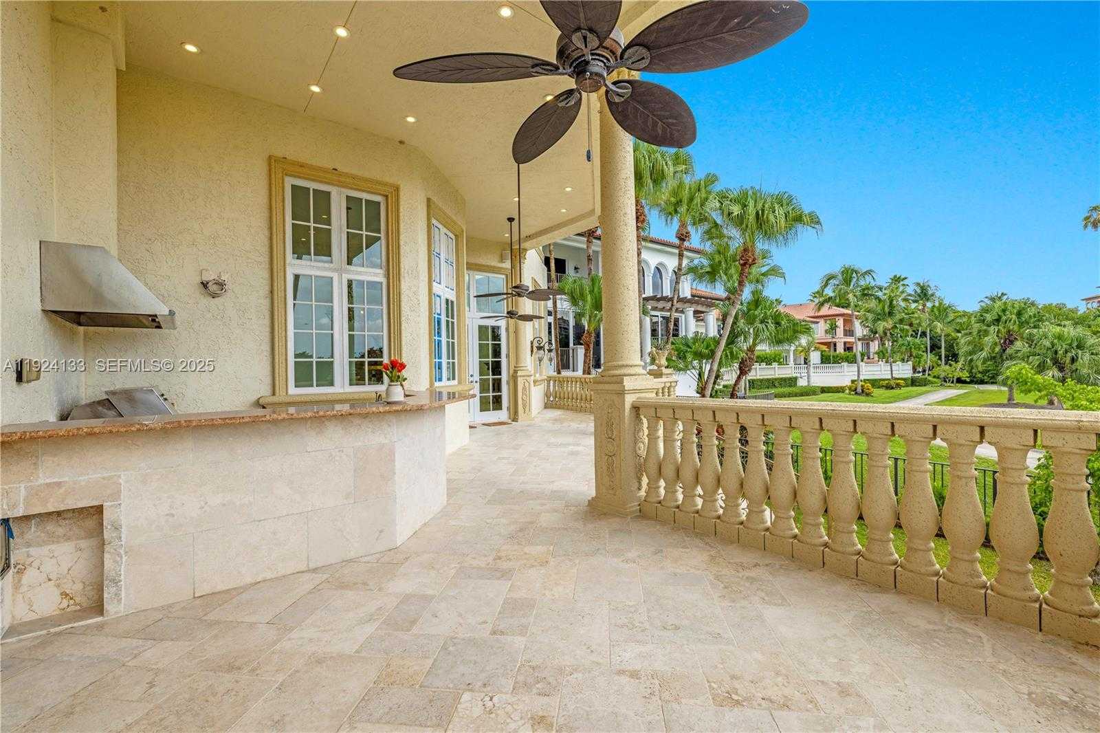 Imagen de Pequeño Objeto