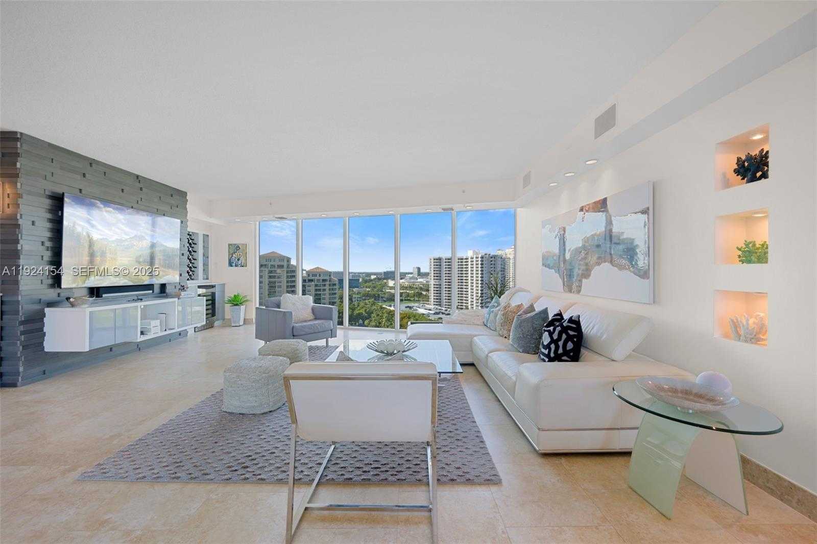 Small Image of 3370 HIDDEN BAY DR #1606, Aventura Number 7