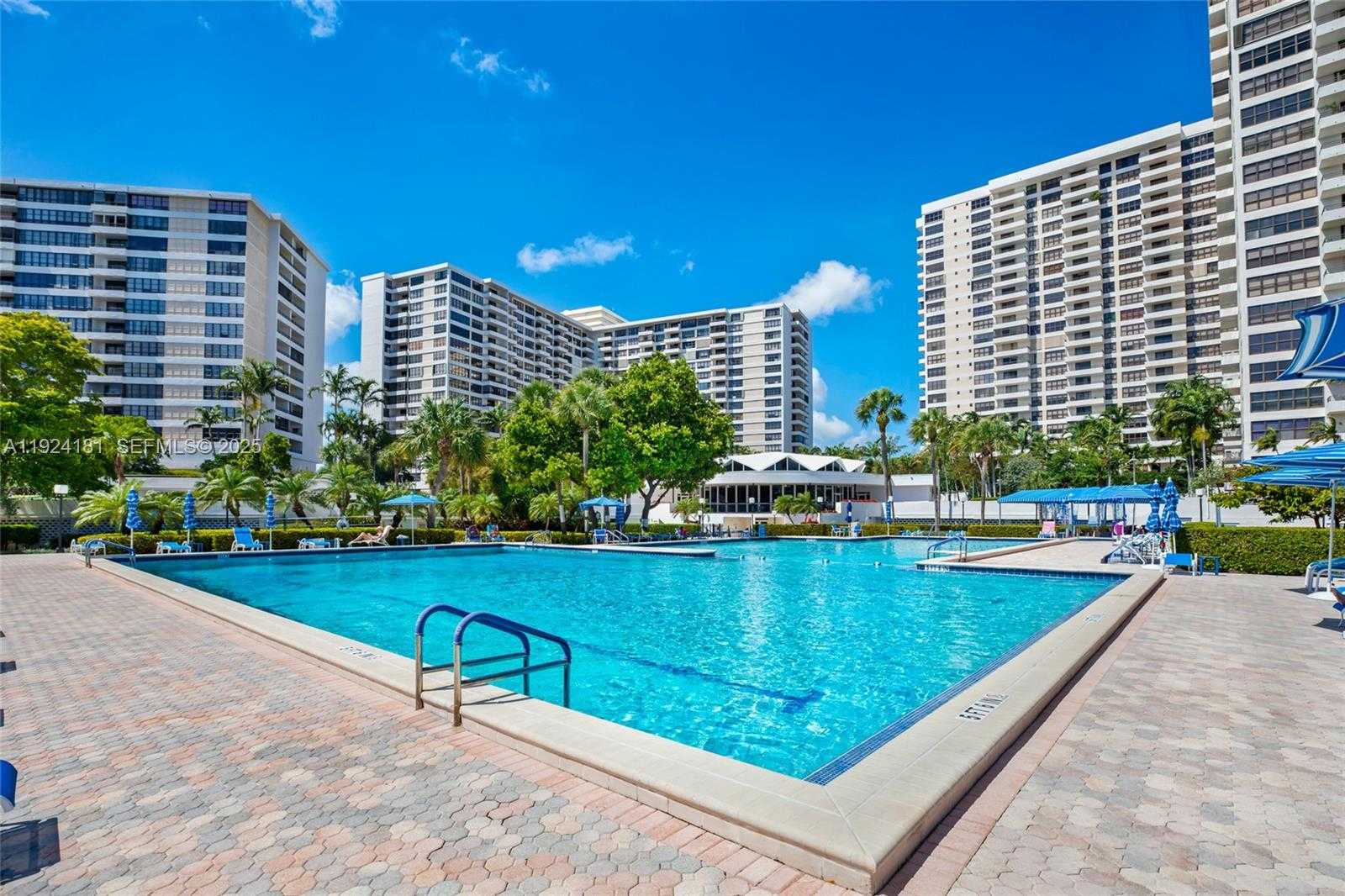Small Image of 500 THREE ISLANDS BLVD #117, Hallandale Beach Number 1