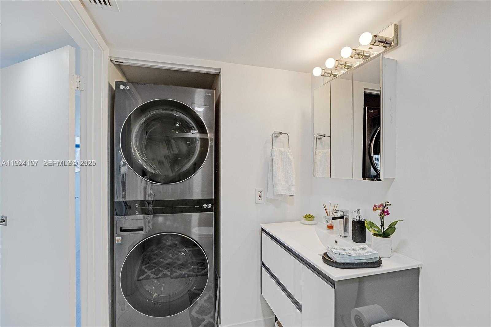 Imagen de Pequeño Objeto