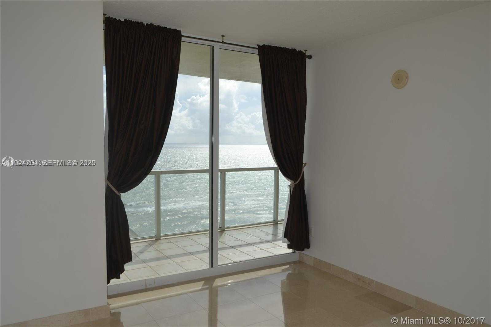 Small Image of 16699 COLLINS AVE #1403, Sunny Isles Beach Number 9
